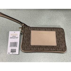 MICHAEL Michael Kors Bedford Double Zip Wristlet Mocha Bisque Read